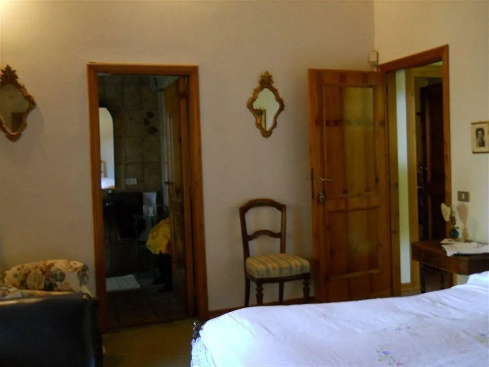 Alloggio per agriturismo La Badiola Villa Chiusi